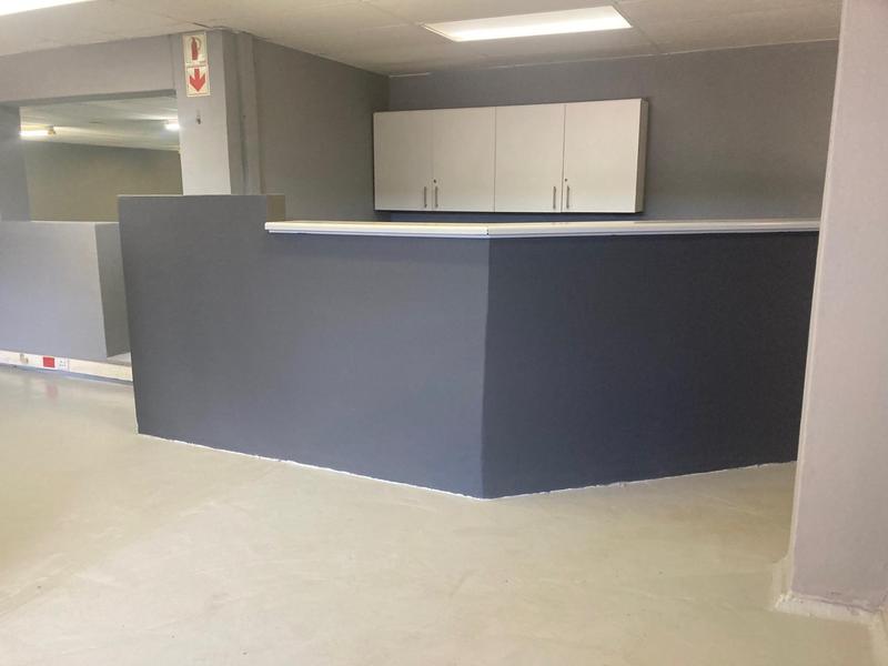To Let Commercial Property for Rent in Sidwell Eastern Cape